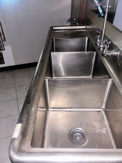 3- Compartment Stainless Steel Commercial Sink