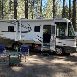 2003 Landau Motorhome 26ft