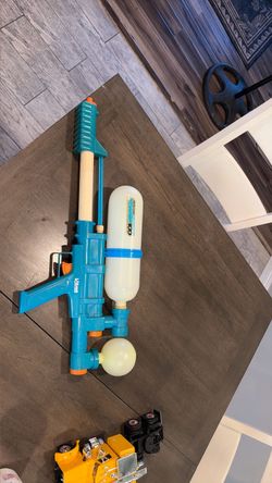 💦 Vintage Larami Super Soaker Water Blaster –