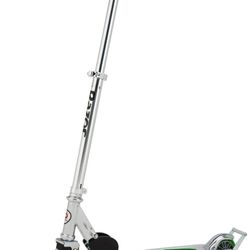 Razor Kick Scooter New In Box