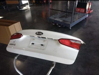 Kia forte 2017 Trunk lid