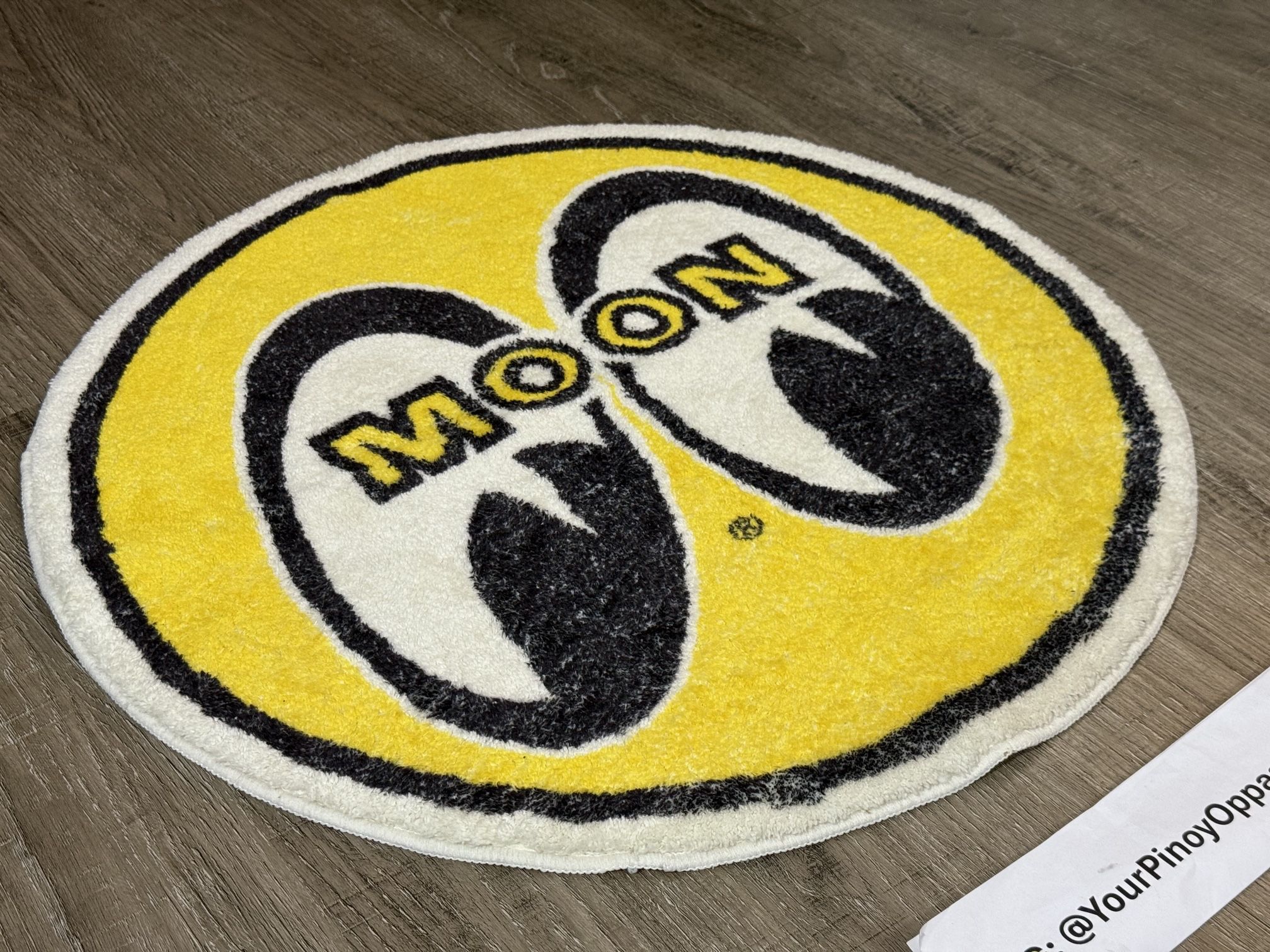 Mooneyes Eyeball 2ft Carpet Mat