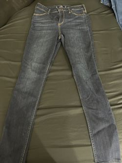 Holister Jean 28 Size