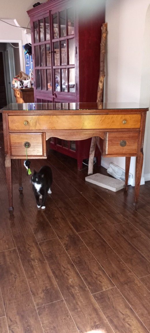 Credenza, Buffet Cabinet, Dresser Or Console