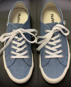 Brand New Womens Vans Blue Canvas Sneakers Size 7.5