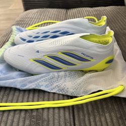 Adidas Predator Elites Laceless
