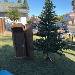 Christmas Vintage Tree 