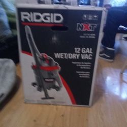 Rigid 12 Gallon Wet Dry Vac