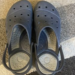 Men’s Crocs Size 12