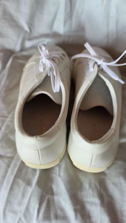 Mens shoes size 9
