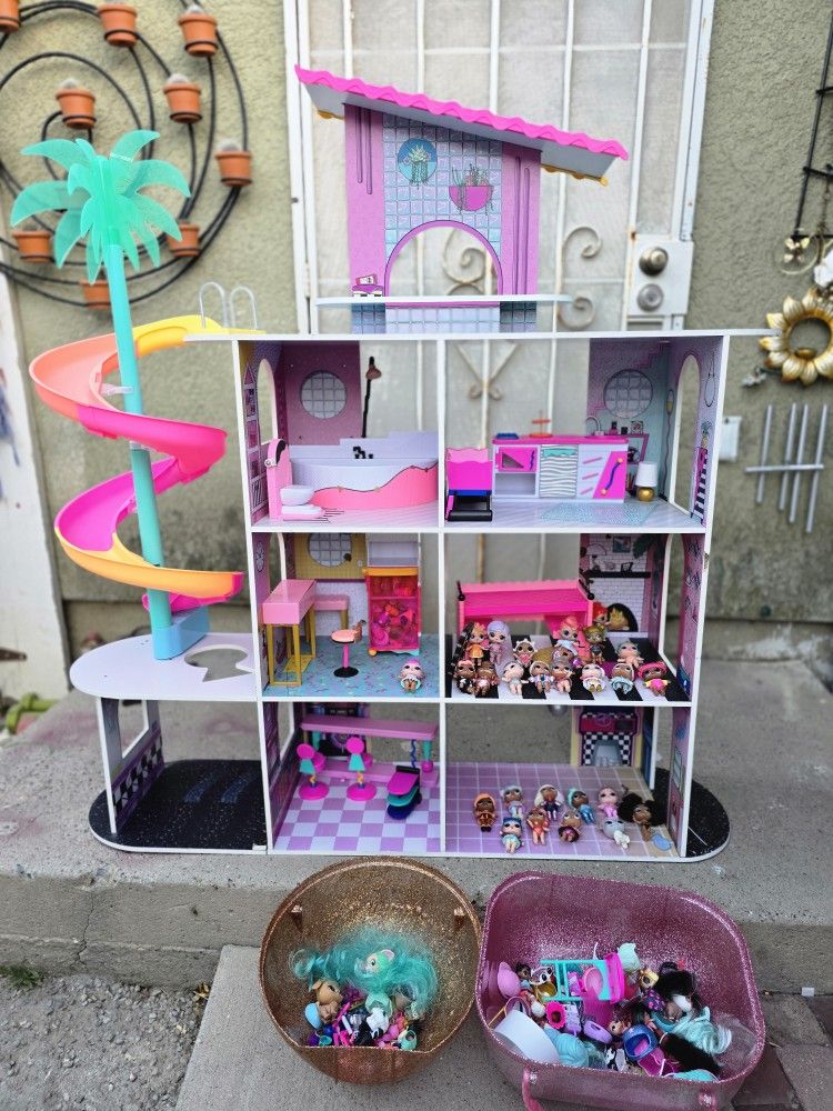 Casa De Muñecas LOL