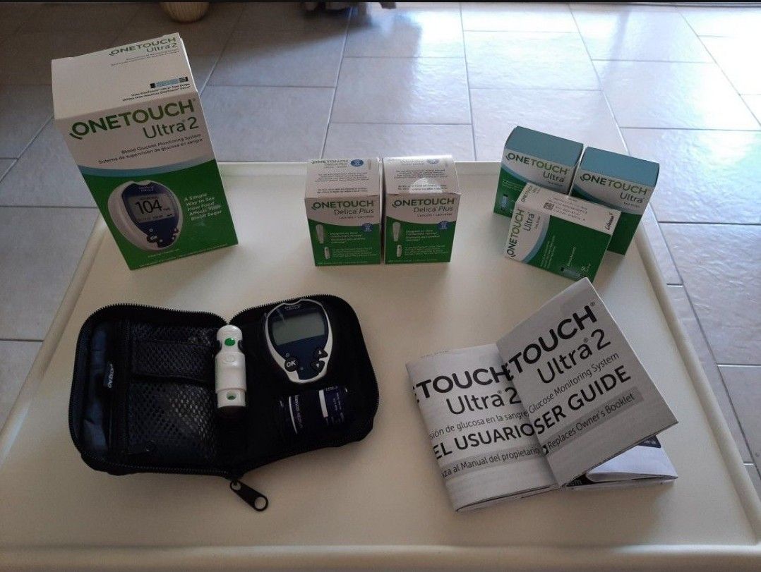 One Touch Ultra 2 Monitor, Test Strips, Lancets for Sale in Peoria