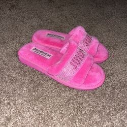 Juicy Couture Pink Slippers Size 4.5 - 6.5