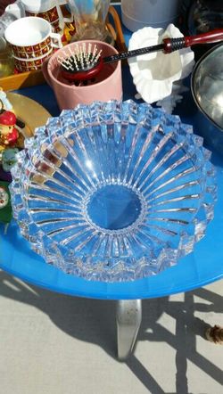 Mikasa crystal bowl