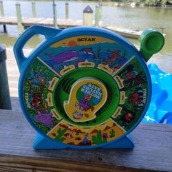 1(contact info removed) Mattel See N' Say Animal Sounds Vintage Toy Mother Nature Says Blue

Tested and works