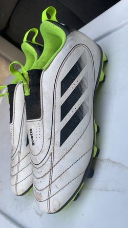 Soccer cleats