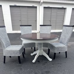 Dining Room Table and Chairs 