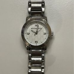 Michael Kors MK3157 Runway Silver Dial Stainless Steel Women's Watch