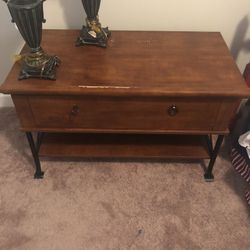 Tv stand