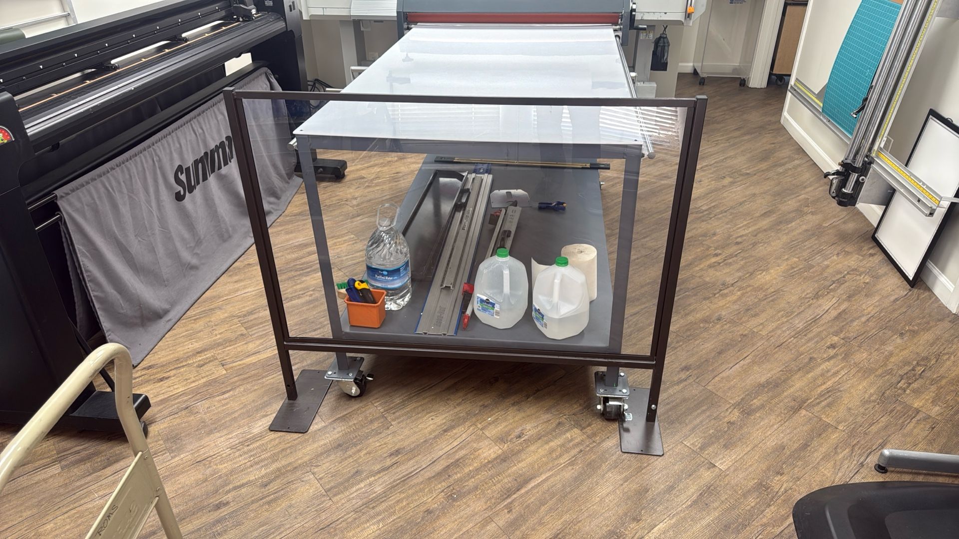 Metal Sign With Insert Good For Business And Marketing