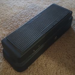 Dunlop Crybaby Wah