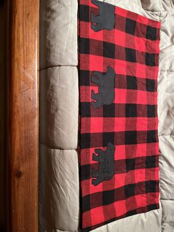 🐻 Bear Window Topper