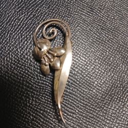 Lang Sterling Silver Brooch 