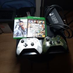 Xbox One With 2 Games 