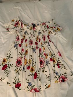 Off-the-shoulder blouse Size L Rue21