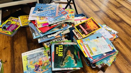 Tons Of Kids Books