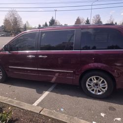 2008 Chrysler Town & Country