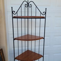 Corner  Shelf 
