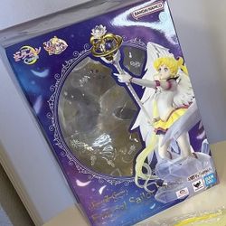 Sailor Cosmos Figure 