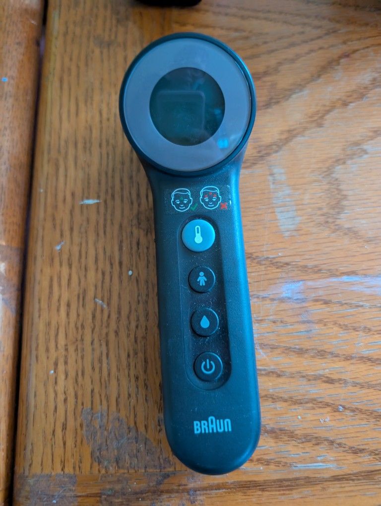 Braun Sensian 7 No Contact 3-in-1 Thermometer 