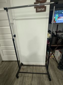 Clothing rack