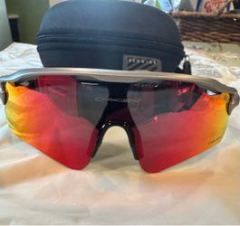 Oakley Radar 9208