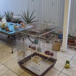 Jaula Brown De Hierro Fuerte Para Aves En Exelentes Condiciones 