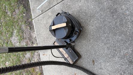 Rainbow vacuum  $25 -needs water bowl