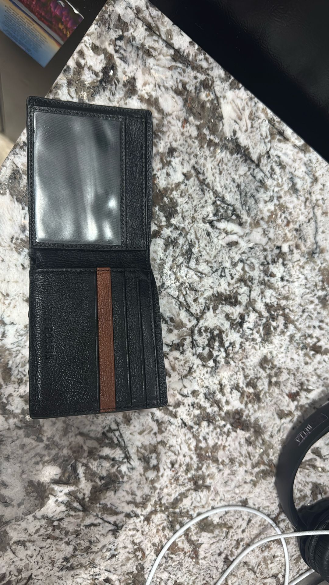 Fossil Wallet