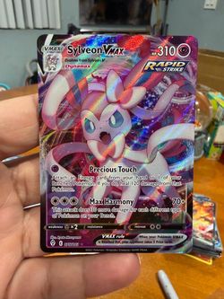 SYLVEON VMAX 075