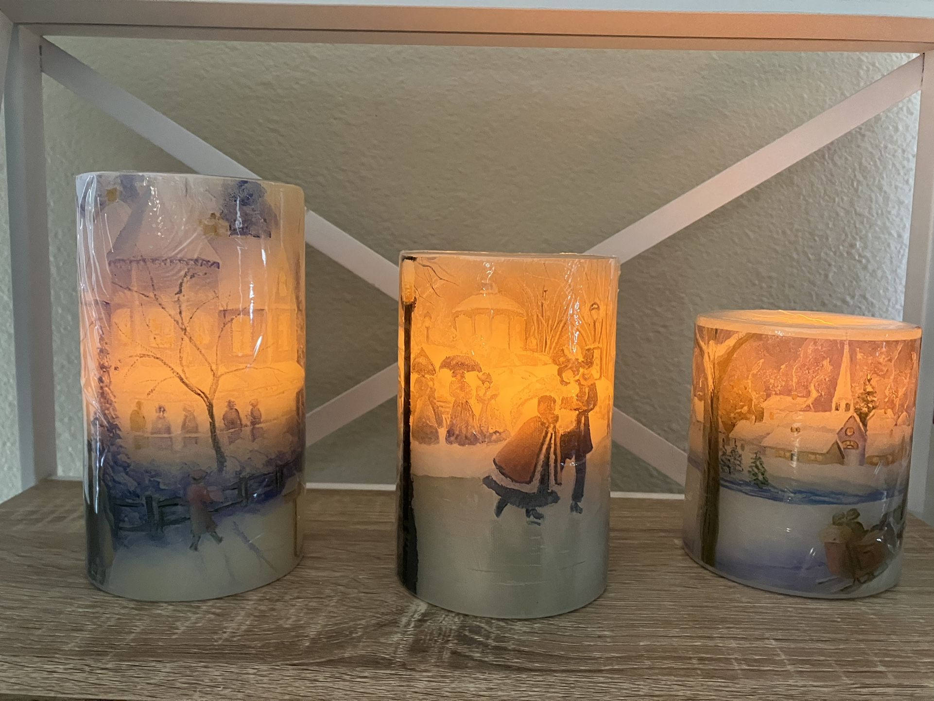 HOLIDAY CANDLES