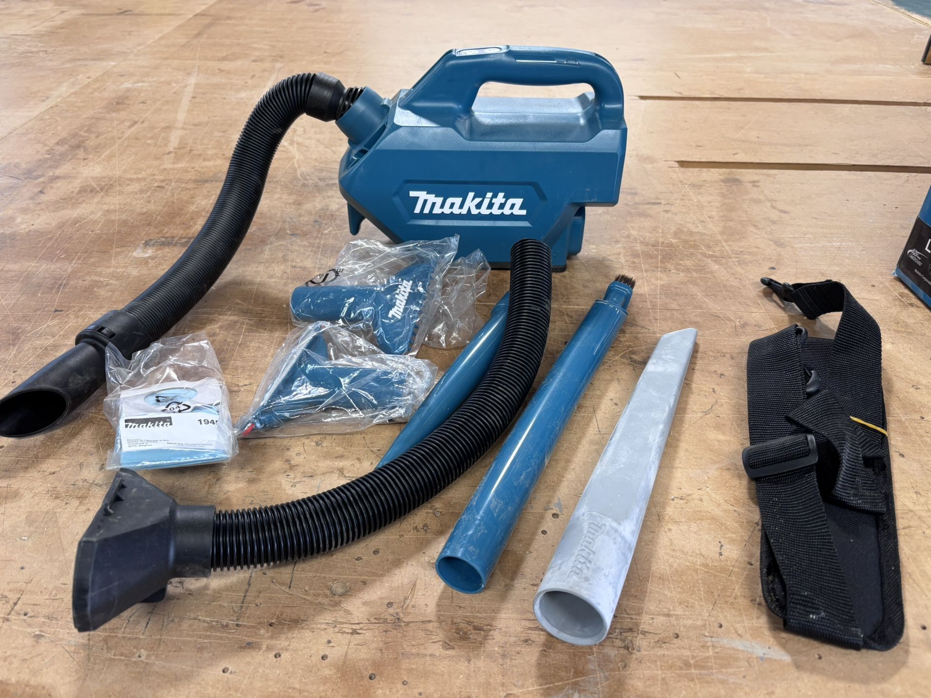 Makita Vacuum