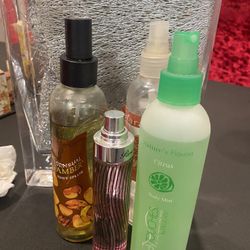 WOMENS 4PC FRAGRANCE BUNDLE