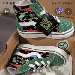 Brand New Toddler Boy Size 4 Van Tennis