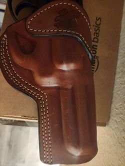 Holster fits revolver