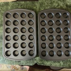 Bakeware 24-Cup, Mini Muffin Pan