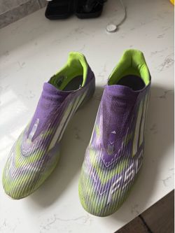Adidas Cleats size 8