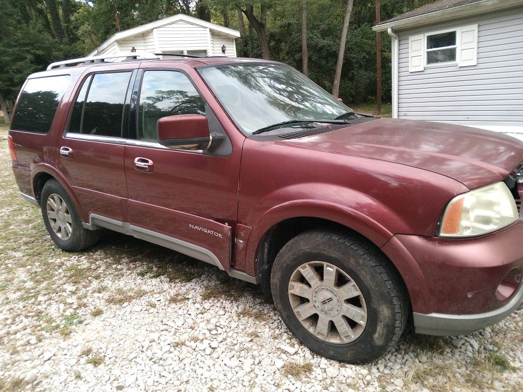 2004 Lincoln Navigator