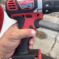 Milwaukee Drill Driver Hammer Drill