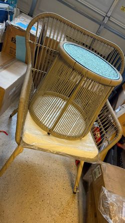 Barton bestro chair with table 6